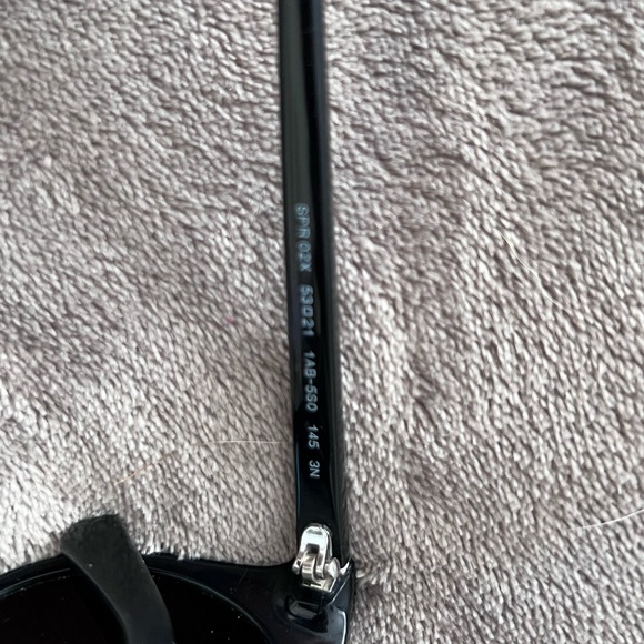 Used Black Prada sunglasses - Picture 5 of 7